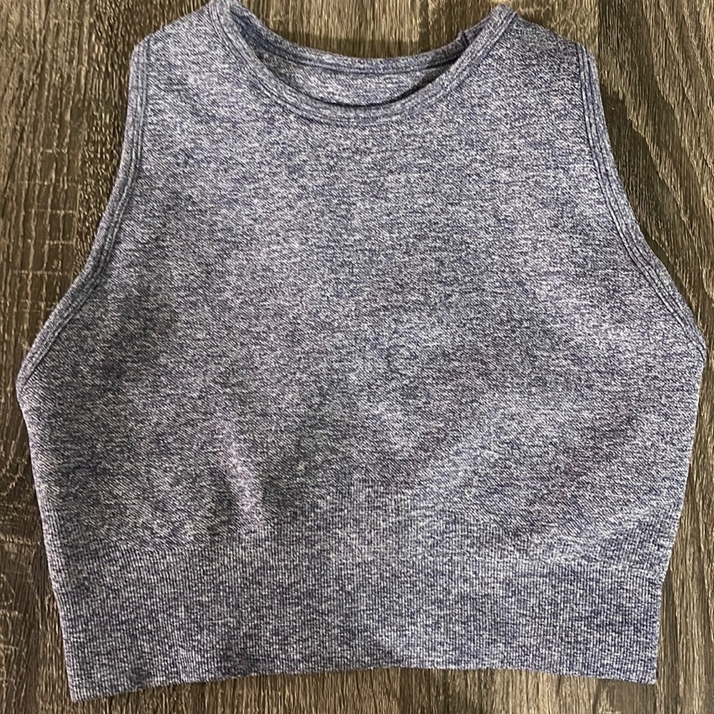 Ordered this in the wrong size but has never been worn!